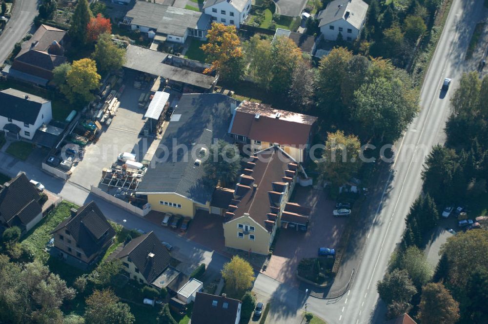 Aerial photograph Unna - Büro- und Geschäftshaus, zugleich Firmenhauptsitz der Unternehmensgruppe Markus Gerold an der Vaerstbrücke 1 in 59425 Unna.