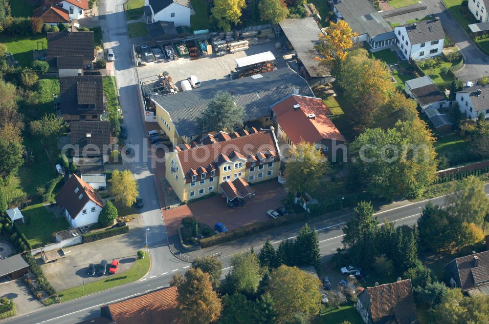 Aerial photograph Unna - Büro- und Geschäftshaus, zugleich Firmenhauptsitz der Unternehmensgruppe Markus Gerold an der Vaerstbrücke 1 in 59425 Unna.