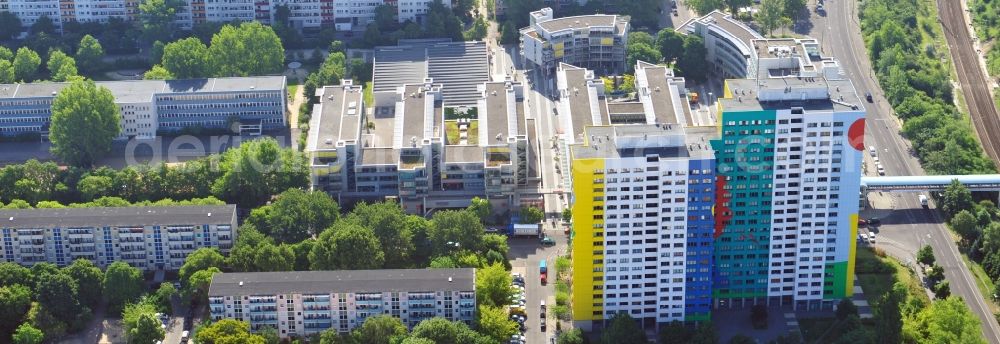 Berlin from above - Office and commercial building brain area Storkower arc of Jost Hurler investment and management company GmbH in Storkower Strasse in Berlin