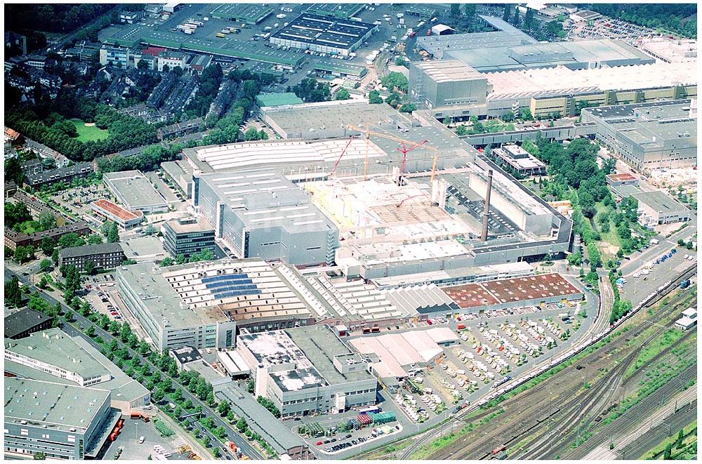 Aerial image Düsseldorf - 06.07.2004 Büro- und Geschäftshauskomplex in der Düsseldorfer Innenstadt