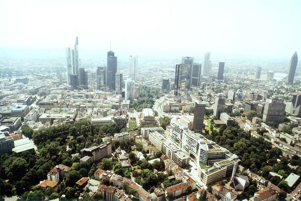 Frankfurt am Main from the bird's eye view: Büro- und Geschäftshauskomplex Frankfurter Welle der DIFA am Bankenviertel in Frankfurt / Main.