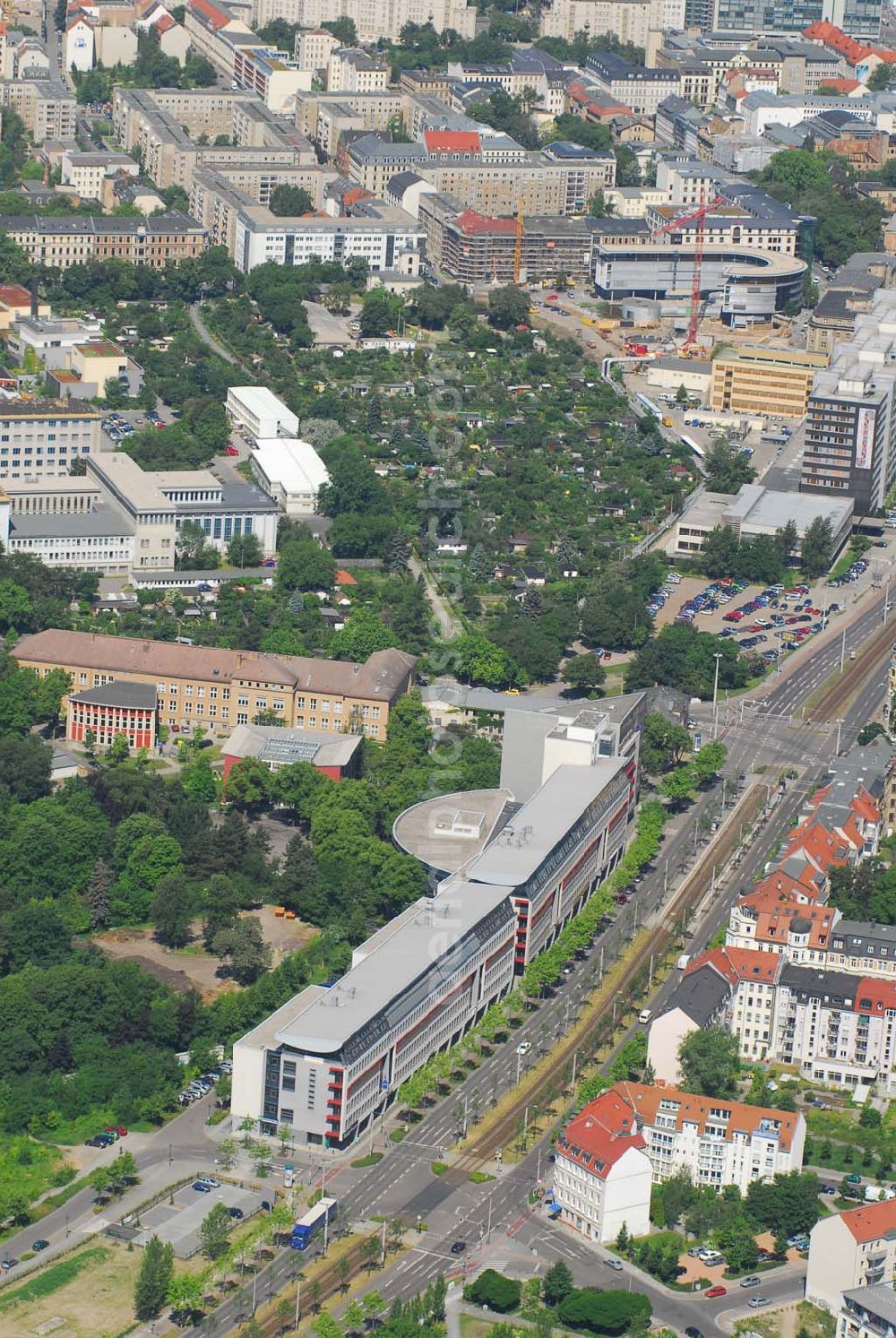 Aerial image Leipzig - Büro- und Geschäftshauskomplex der IKV GMBH an der Wichernstraße in Leipzig.