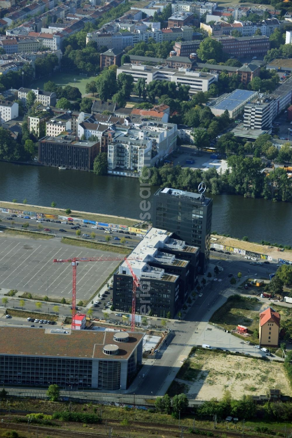 Berlin Friedrichshain from the bird's eye view: View Office and commercial building construction Arena Boulevard at the Valeska Gert, corner Mariane von Rantzau-Straße in Berlin-Friedrichshain