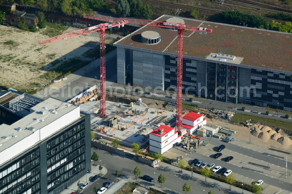 Aerial image Berlin Friedrichshain - View Office and commercial building construction Arena Boulevard at the Valeska Gert, corner Mariane von Rantzau-Straße in Berlin-Friedrichshain