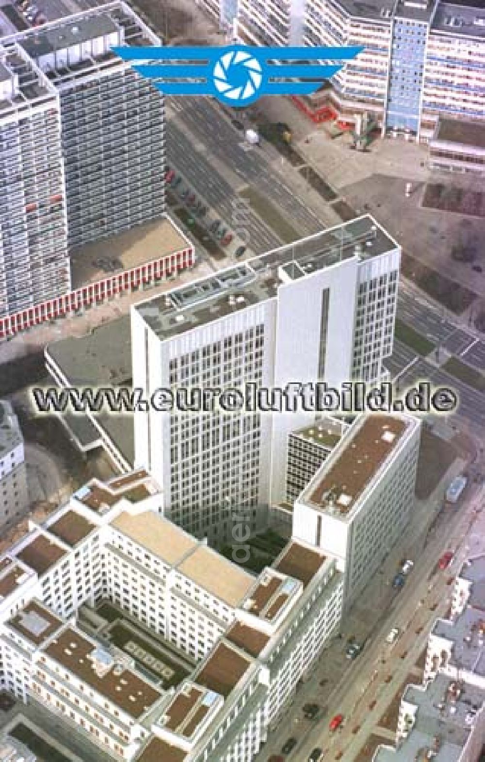 Aerial image Berlin - Büro- und Geschäftshausneubau an der Leipziger Straße / Spittelmarkt in Berlin - Mitte.