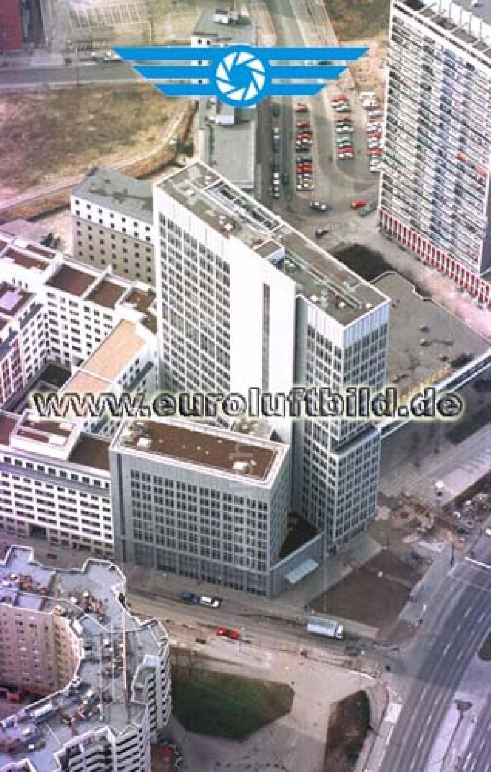 Berlin from above - Büro- und Geschäftshausneubau an der Leipziger Straße / Spittelmarkt in Berlin - Mitte.