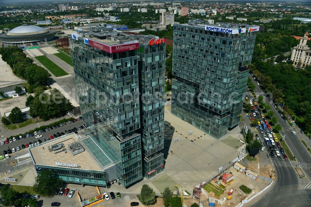 Bukarest from the bird's eye view: Office and retail building construction of the twin towers of Rompetrol in Bucharest in Romania. The high-rise building City gate also houses the telecommunications company Romtelecom, the Millennium Development Bank and the regional headquarters of Microsoft