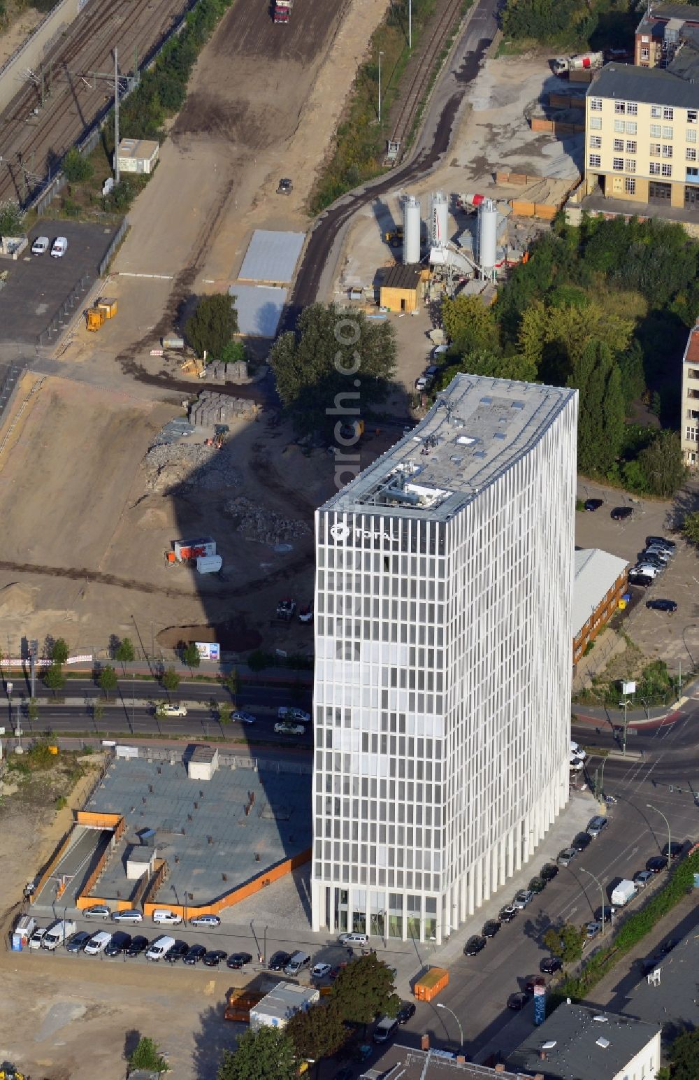 Berlin from the bird's eye view: Office high-rise Tour Total in Europacity on Heidestrasse in Berlin in Germany