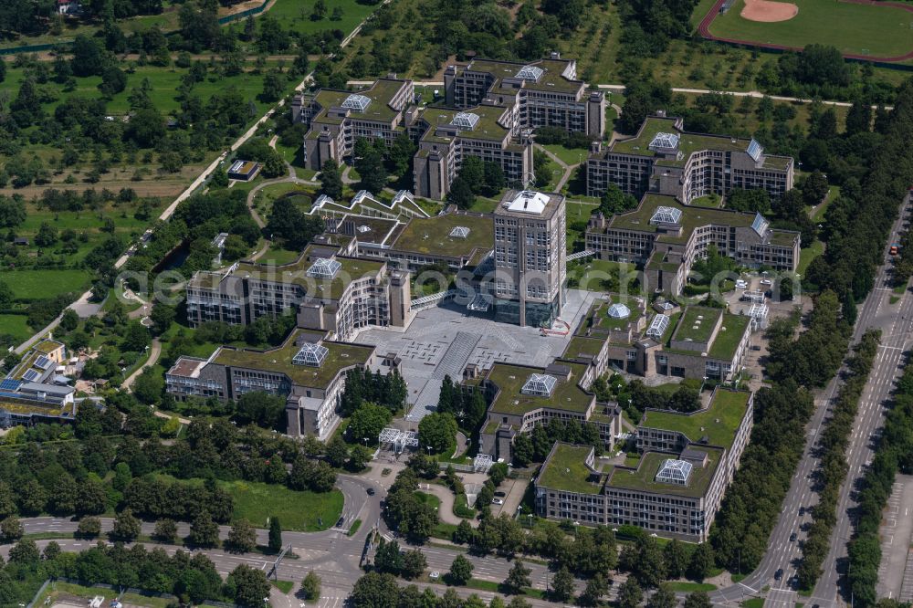 Stuttgart from above - Office and corporate management high-rise building on the company campus STERNHOeHE Moehringen on Epplestrasse in the district Sternhaeule in Stuttgart in the state Baden-Wuerttemberg, Germany