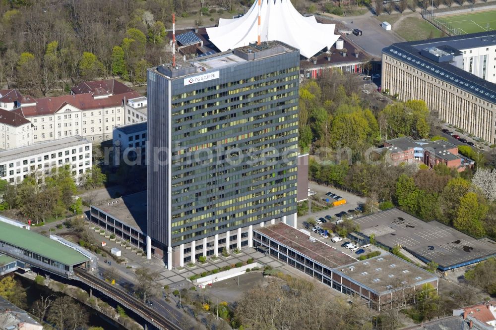 Berlin from above - Office and corporate management high-rise building Hallesches Ufer in Berlin, Germany