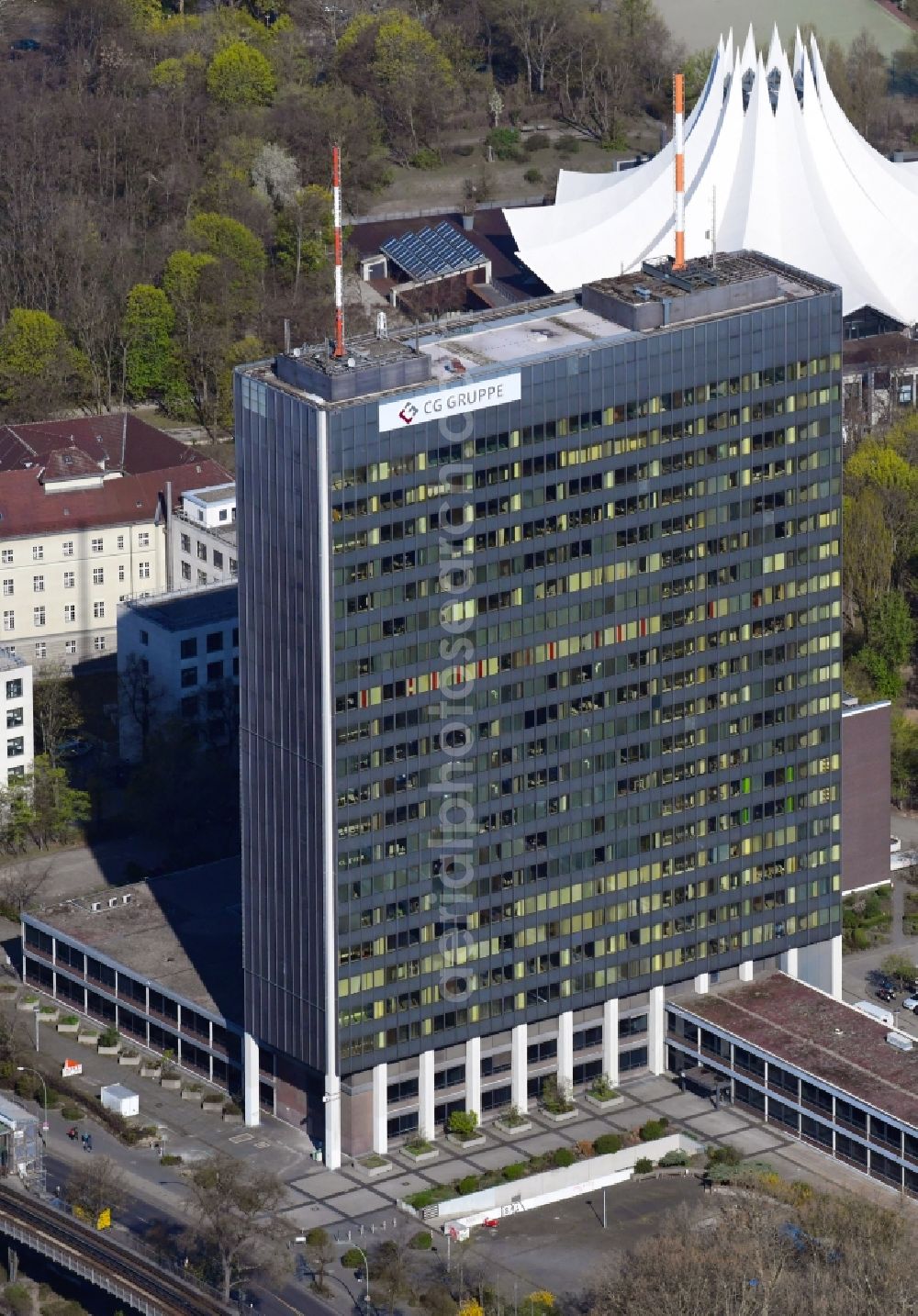 Berlin from the bird's eye view: Office and corporate management high-rise building Hallesches Ufer in Berlin, Germany