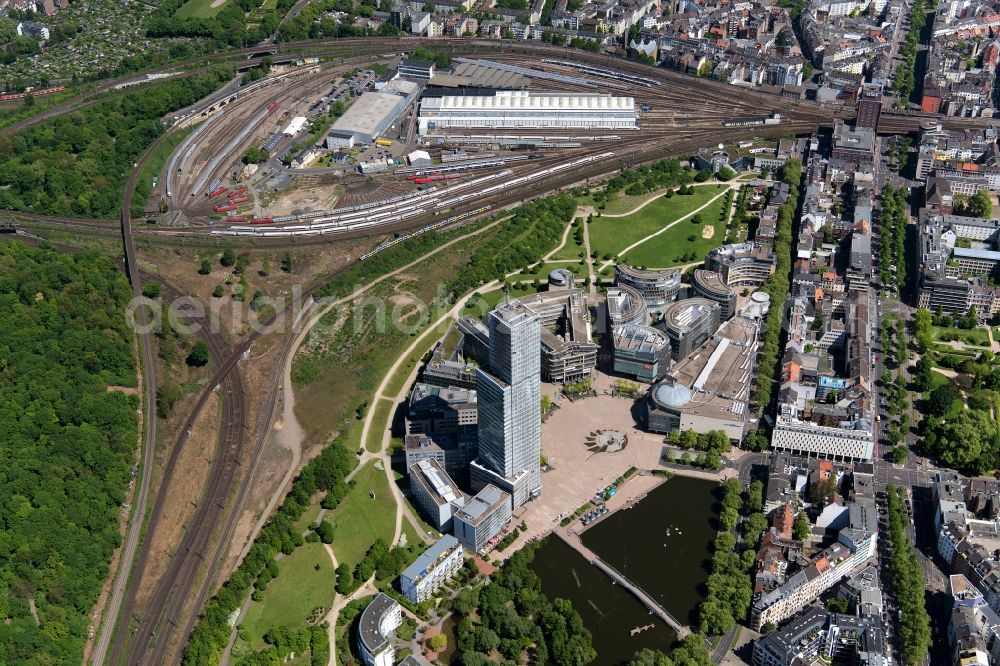 Köln from above - Office and corporate management high-rise building of Koelnturms on Mediapark in the district Neustadt-Nord in Cologne in the state North Rhine-Westphalia, Germany