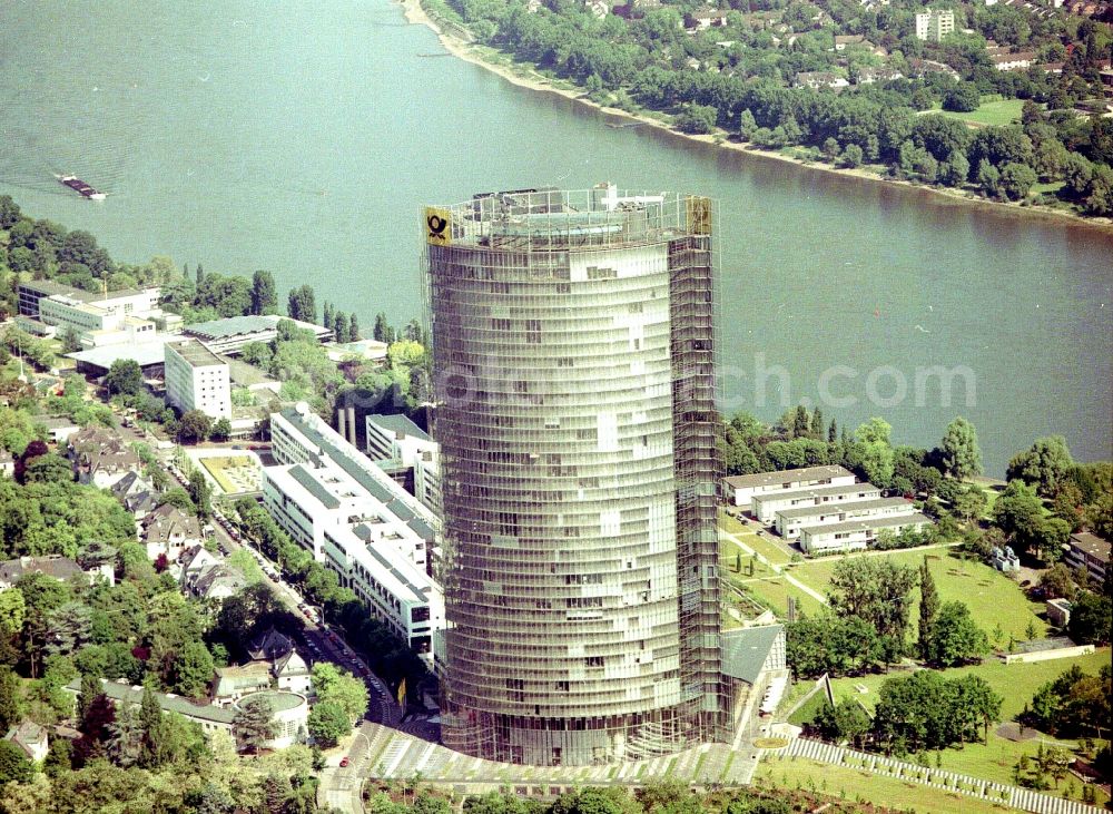 Aerial image Bonn - Office and corporate management high-rise building Post Tower on Charles-de-Gaulle-Strasse in the district Gronau in Bonn in the state North Rhine-Westphalia, Germany