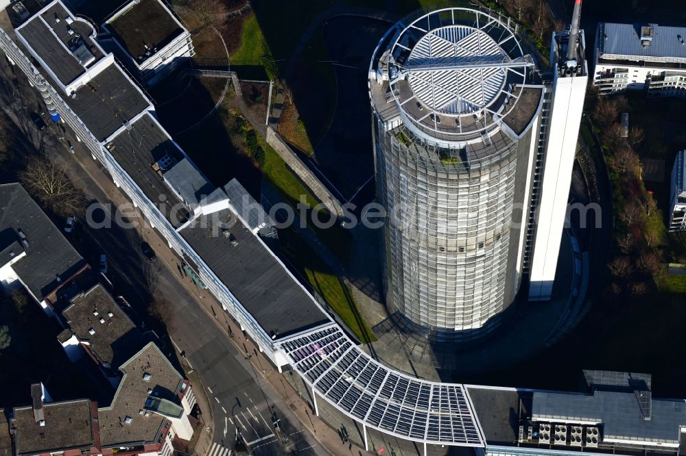 Aerial photograph Essen - Office and corporate management high-rise building RWE-Turm in the district Suedviertel in Essen in the state North Rhine-Westphalia, Germany