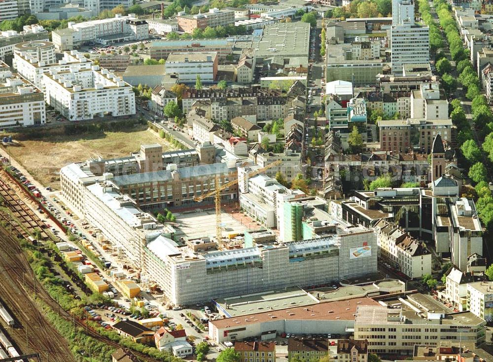 Aerial photograph Frankfurt am Main - Büro- und Verwaltungsbau Galluspark am Frankfurter Hauptbahnhof