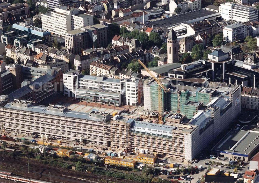 Frankfurt am Main from the bird's eye view: Büro- und Verwaltungsbau Galluspark am Frankfurter Hauptbahnhof