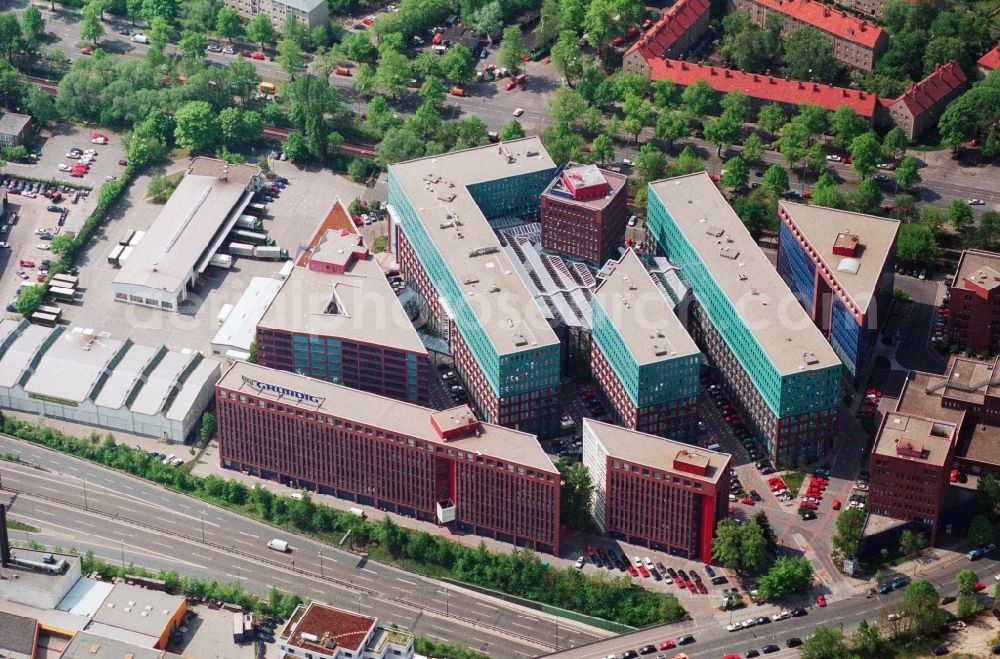 Berlin Reinickendorf from above - Office and administration buildings of the GRUNDIG AG, today's TOP TEGEL office center at the Witte street in Berlin - Reinickendorf