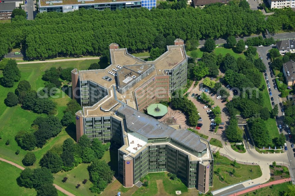 Dortmund from the bird's eye view: Office and administration buildings of the insurance company Signal Iduna Dortmund in North Rhine-Westphalia