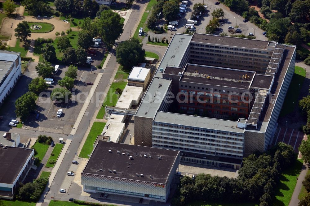 Dresden from above - Office and business building in the street Zinzendorfstrasse in Dresden in Saxony