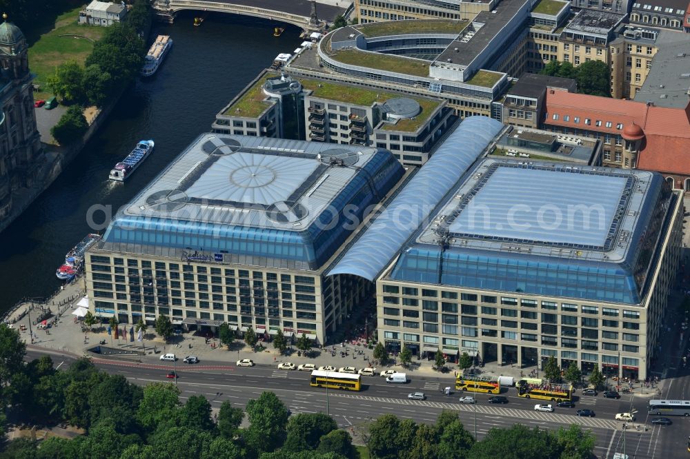 Berlin Mitte from the bird's eye view: Office, residential and commercial building ensemble City Quartier Berlin Domaquaree in the city center Mitte district of Berlin