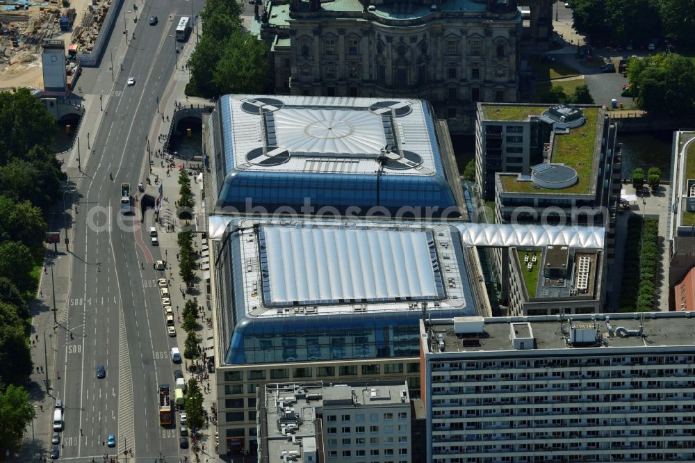 Berlin Mitte from the bird's eye view: Office, residential and commercial building ensemble City Quartier Berlin Domaquaree in the city center Mitte district of Berlin