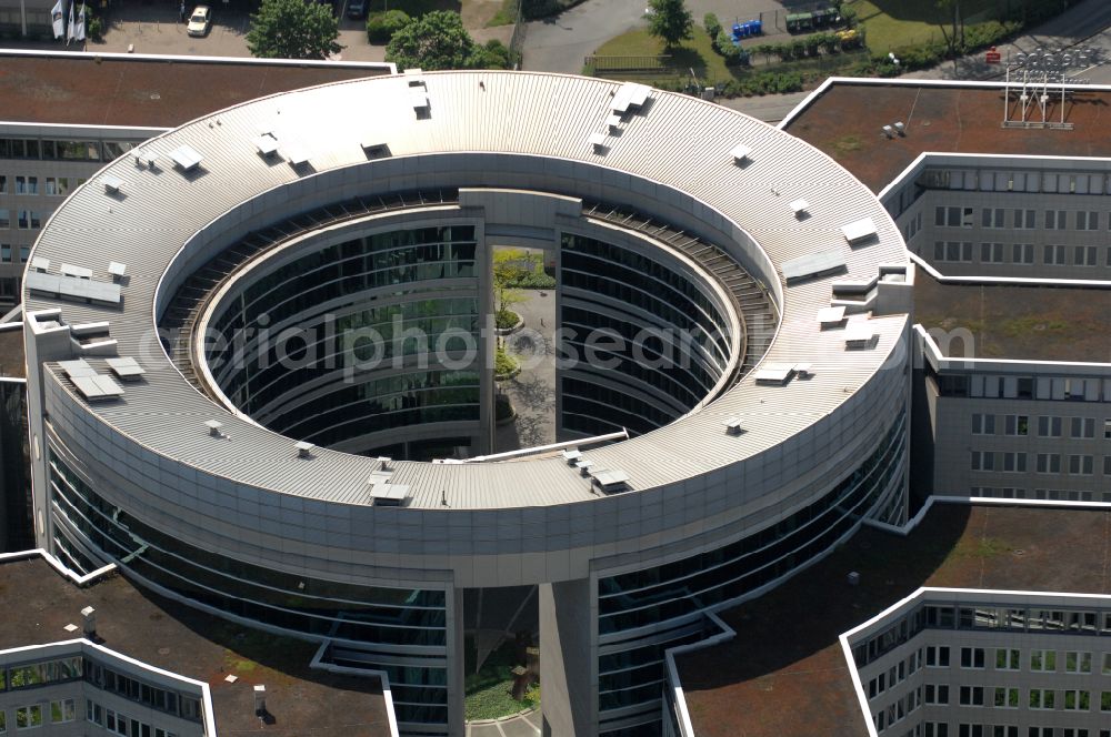 Offenbach am Main from the bird's eye view: Office building Omega Haus on street Strahlenbergerstrasse in Offenbach am Main in the state Hesse, Germany