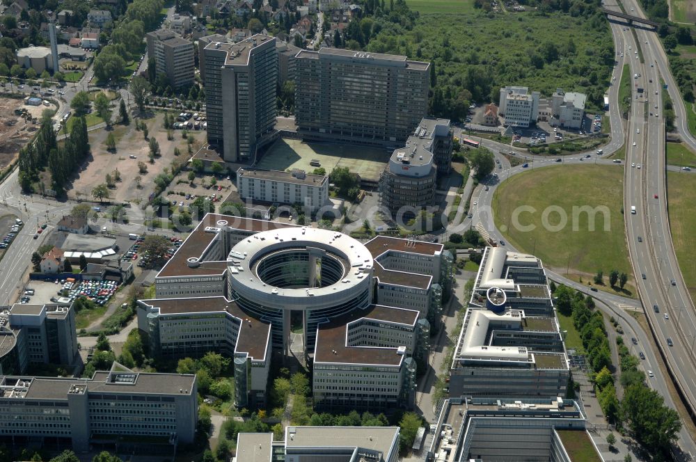 Offenbach am Main from the bird's eye view: Office building Omega Haus on street Strahlenbergerstrasse in Offenbach am Main in the state Hesse, Germany