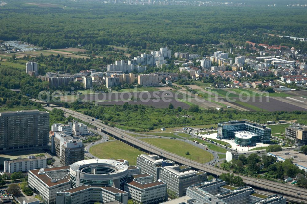 Aerial photograph Offenbach am Main - Office building Omega Haus on street Strahlenbergerstrasse in Offenbach am Main in the state Hesse, Germany