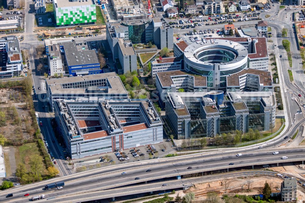 Aerial image Offenbach am Main - Office building Omega Haus on street Strahlenbergerstrasse in Offenbach am Main in the state Hesse, Germany