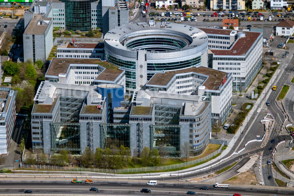 Offenbach am Main from above - Office building Omega Haus on street Strahlenbergerstrasse in Offenbach am Main in the state Hesse, Germany