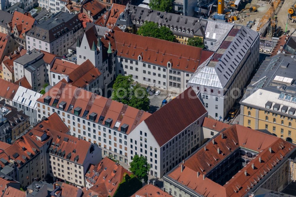 München from the bird's eye view: Office building Alter Hof in the district Altstadt in Munich in the state Bavaria, Germany