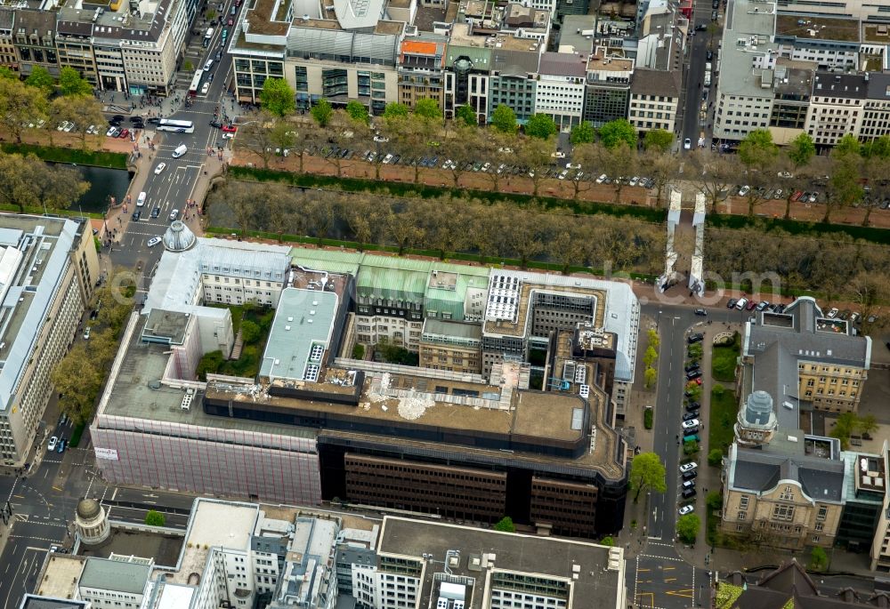 Aerial image Düsseldorf - Block of office and business buildings in the city center of Duesseldorf in the state of North Rhine-Westphalia