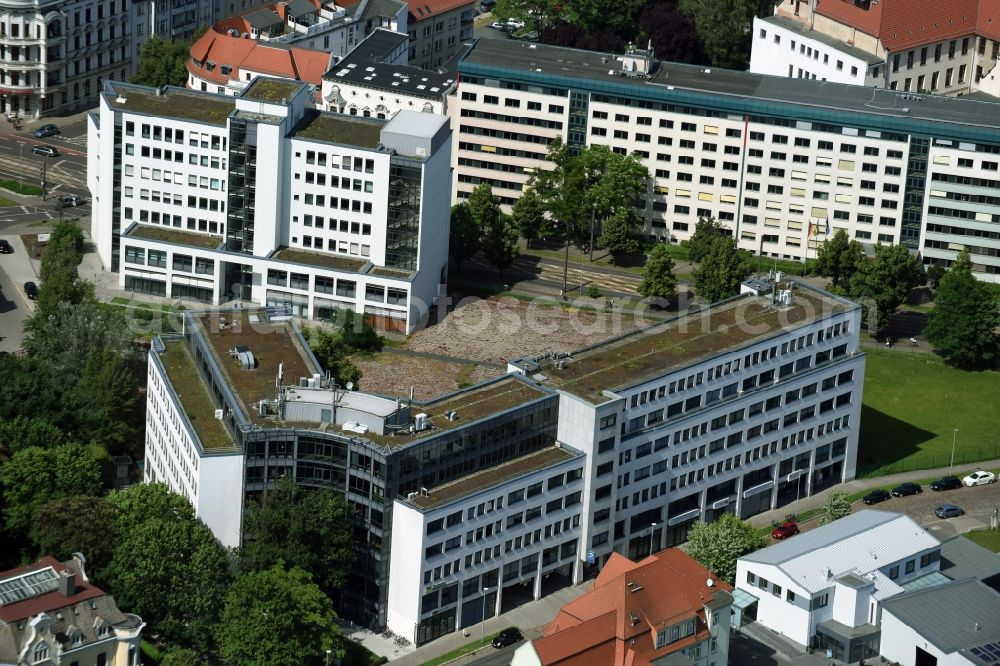 Aerial photograph Magdeburg - Office building of the German Old Age Insurance and the WBS TRAINING AG - Magdeburg at Maxim-Gorki-street in the district Stadtfeld Ost in Magdeburg in the state Saxony-Anhalt