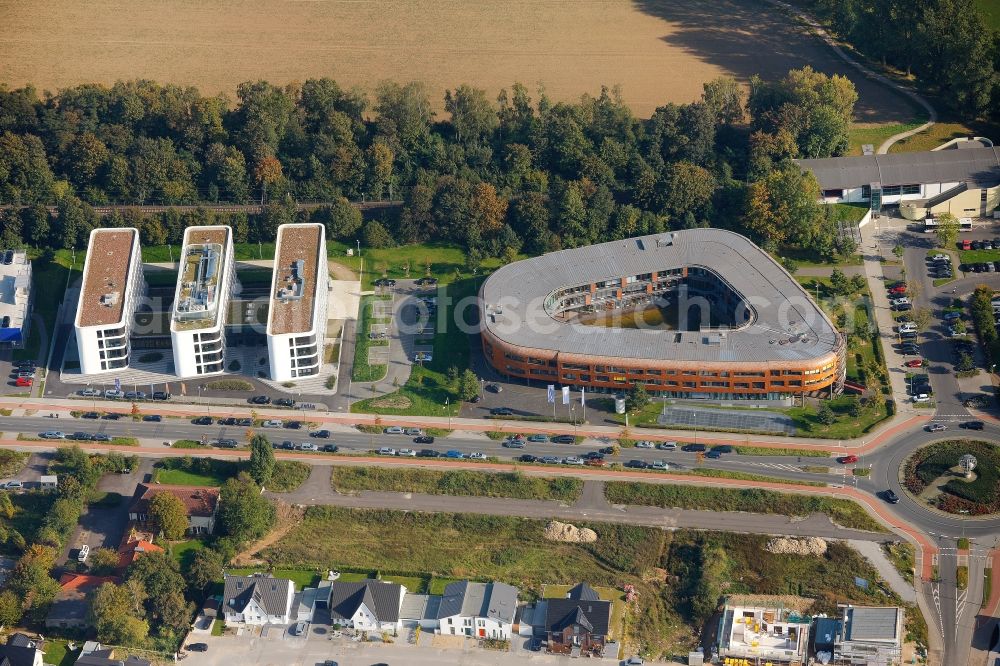 Duisburg from the bird's eye view: View of office buildings in Duisburg in the state of North Rhine-Westphalia