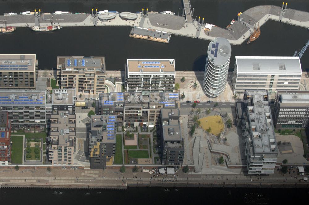 Hamburg from the bird's eye view: Office Building and condominiums at the street Am Kaiserkai in the Hafencity district Hamburg