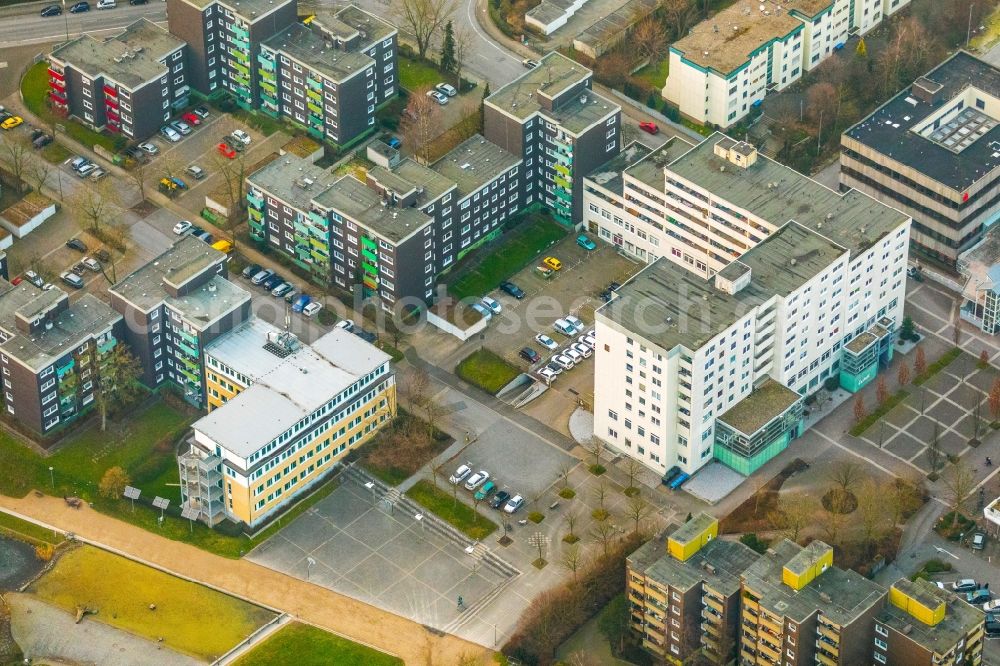 Bergkamen from above - Office building of Agentur fuer Arbeit Jobcenter Unna Kreis Bergkamen an der Louise-Schroeder-Strasse in Bergkamen in the state North Rhine-Westphalia, Germany