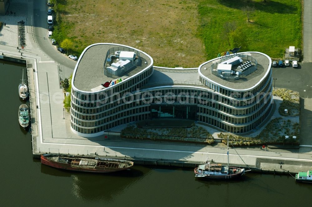 Aerial photograph Rostock - Office building AIDA Cruises - German Branch of Costa Crociere S.p.A. in Rostock in the state Mecklenburg - Western Pomerania, Germany