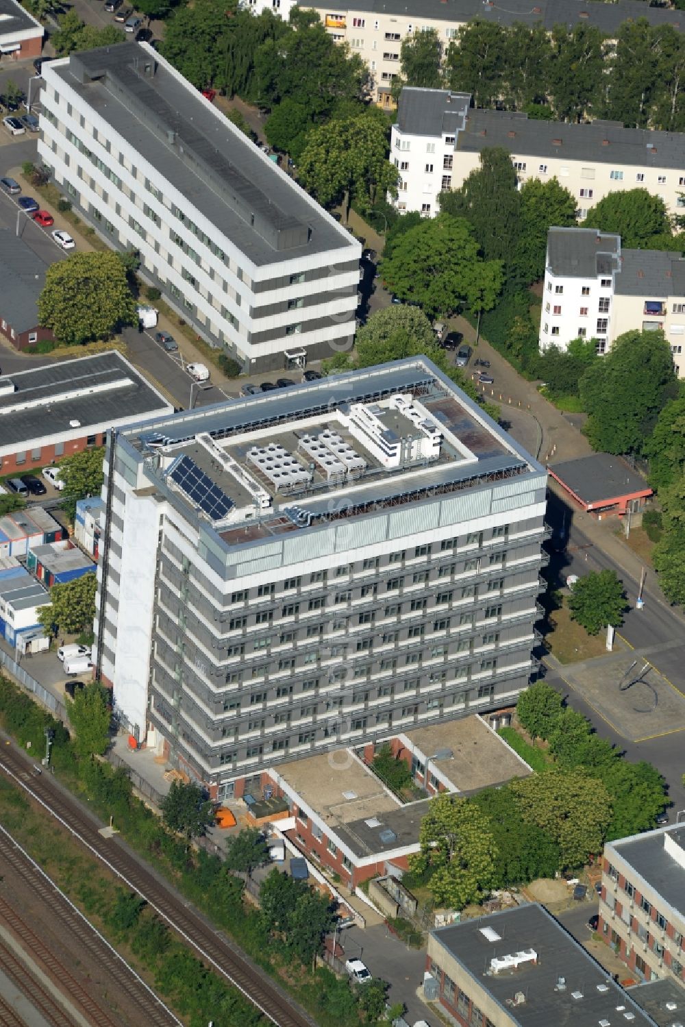 Berlin from the bird's eye view: Office building as high-rise building in the street Moerchinger in Berlin in Germany