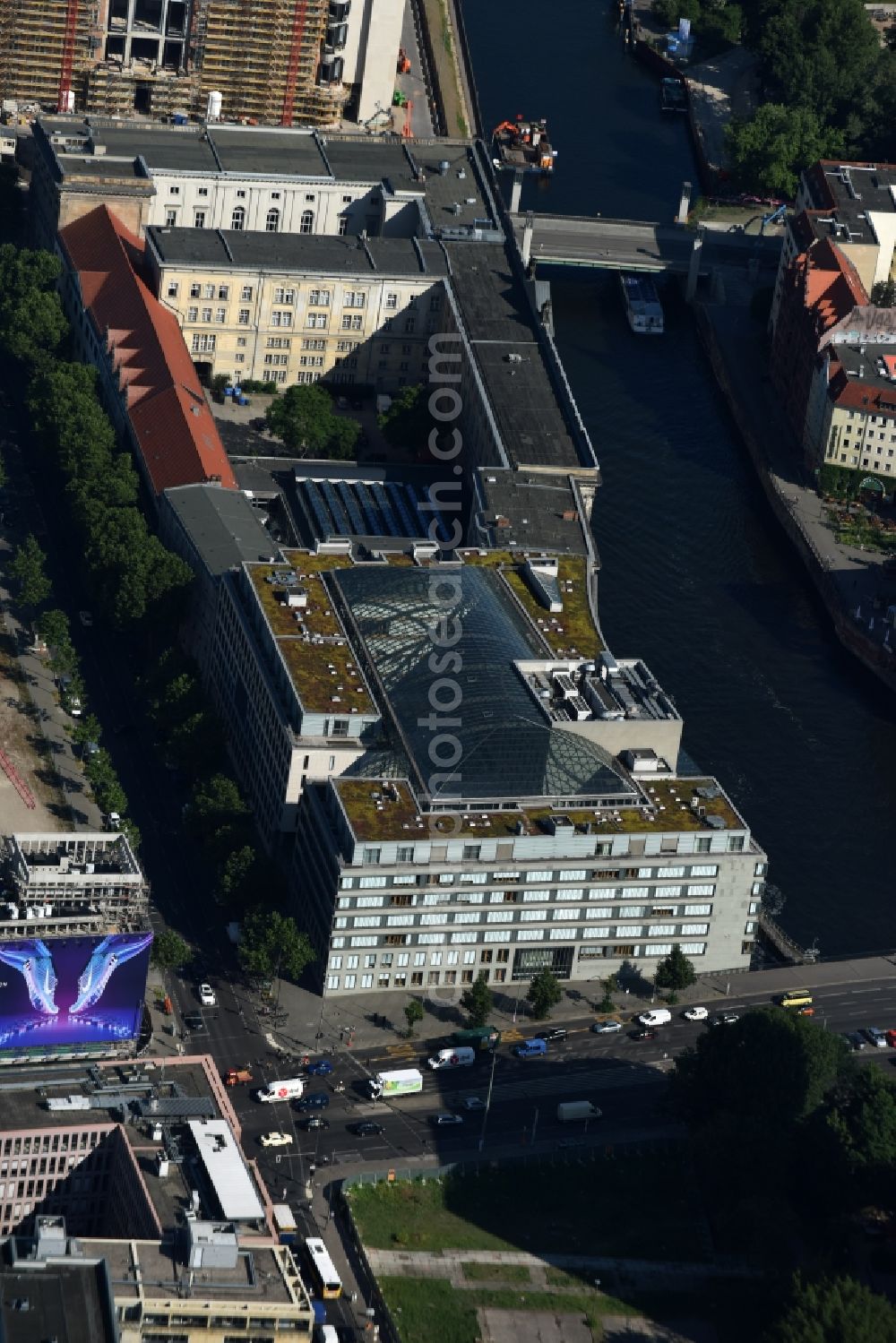 Berlin from above - Office building of the administrative and business center of the German Chambers of Industry and Commerce (DIHK) in Berlin, Germany