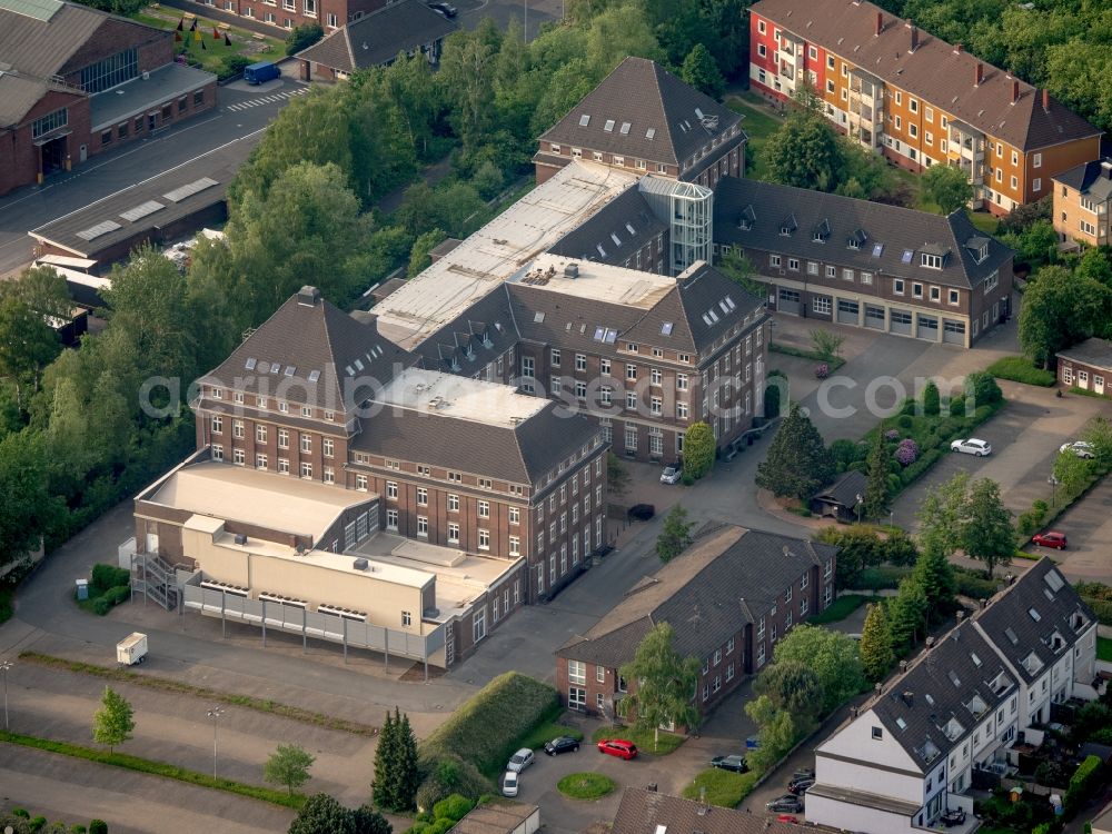 Bochum from the bird's eye view: Office building of the G DATA Software AG on Koenigsallee in Bochum in the state North Rhine-Westphalia, Germany. The G Data Software AG is a German software company focusing on IT security solutions and one of the largest manufacturers of security solutions in the IT sector in Germany