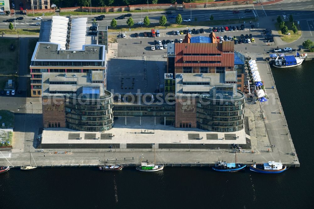 Aerial photograph Rostock - Office building Businesscenter Stadthafen in Rostock in the state Mecklenburg - Western Pomerania, Germany