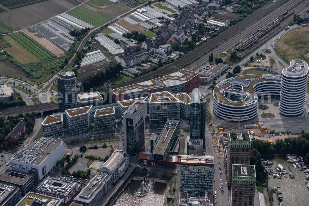 Düsseldorf from above - Office building FLOAT between Franzsiusstrasse and Holzstrasse in the district Unterbilk in Duesseldorf at Ruhrgebiet in the state North Rhine-Westphalia, Germany