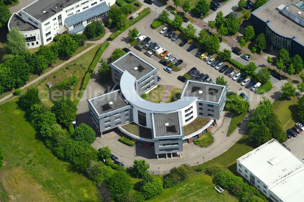 Schwerin from the bird's eye view: Office building on Hagenower Strasse in Schwerin in the state Mecklenburg - Western Pomerania, Germany