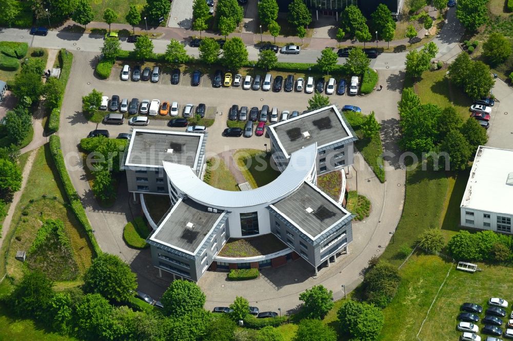 Schwerin from the bird's eye view: Office building on Hagenower Strasse in Schwerin in the state Mecklenburg - Western Pomerania, Germany