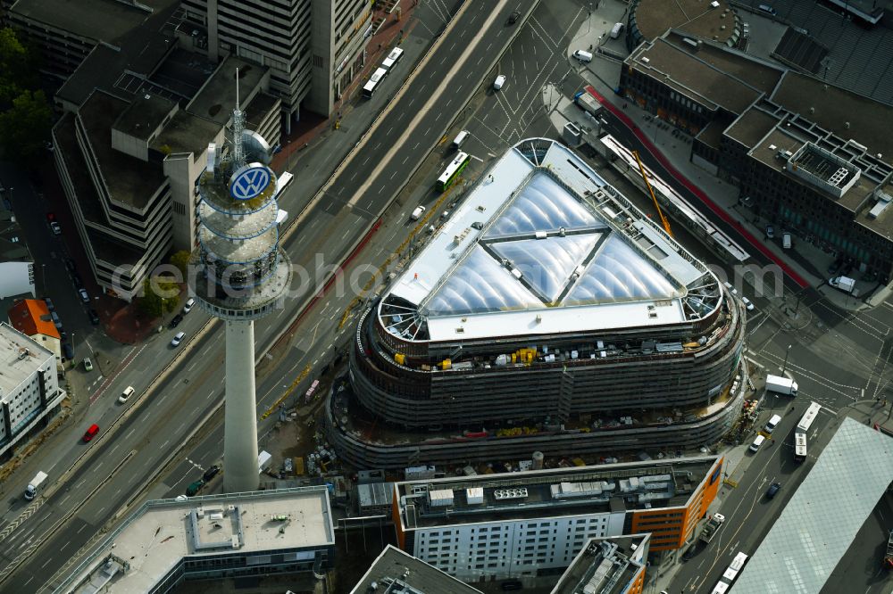 Hannover from the bird's eye view: Office building of the administration and commercial building Headquarters of Deutsche Bahn on Rundestrasse in the Mitte district of Hanover in the state of Lower Saxony, Germany