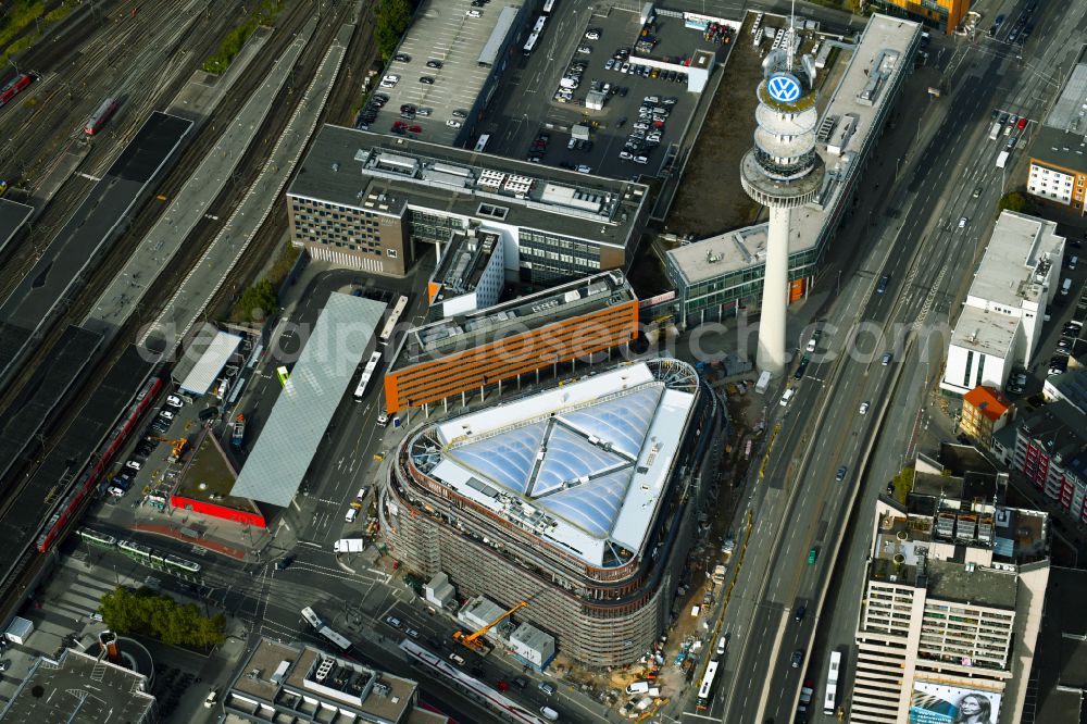 Aerial photograph Hannover - Office building of the administration and commercial building Headquarters of Deutsche Bahn on Rundestrasse in the Mitte district of Hanover in the state of Lower Saxony, Germany