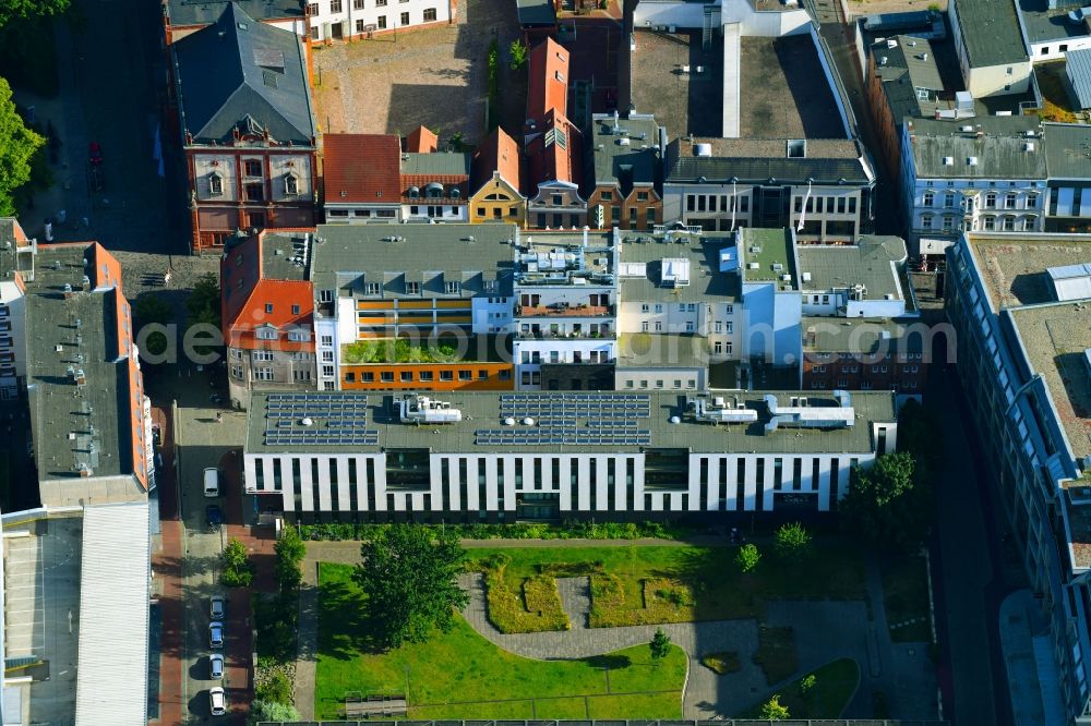 Aerial photograph Rostock - Office building on Jacobi-Kirchplatz in the district Stadtmitte in Rostock in the state Mecklenburg - Western Pomerania, Germany