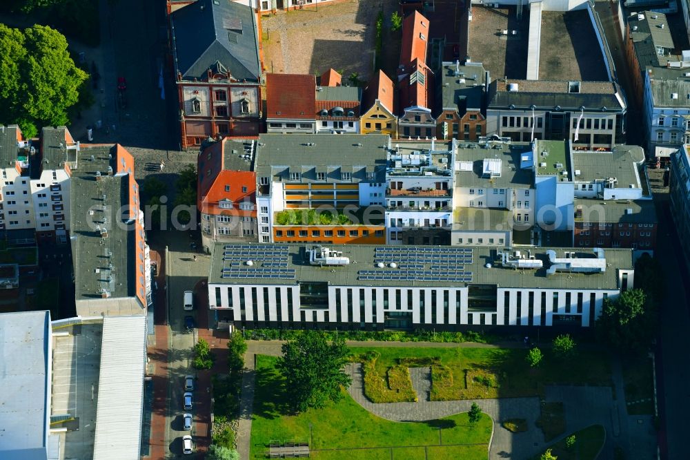 Rostock from above - Office building on Jacobi-Kirchplatz in the district Stadtmitte in Rostock in the state Mecklenburg - Western Pomerania, Germany