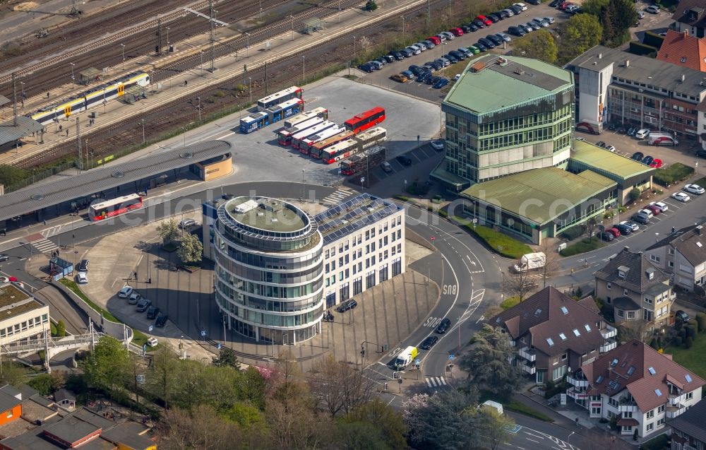 Unna from the bird's eye view: Office building Jobcenter Kreis Unna on Bahnhofstrasse in Unna in the state North Rhine-Westphalia, Germany