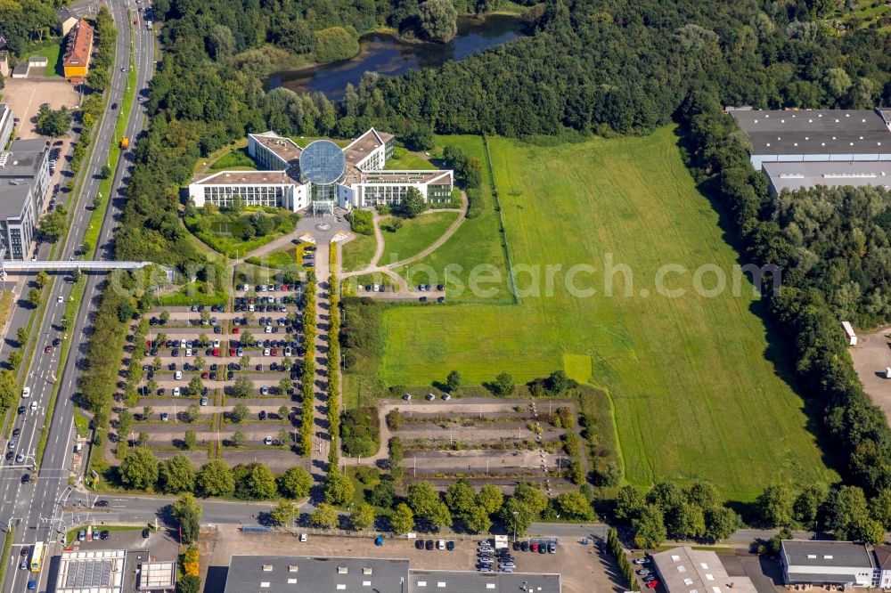 Aerial photograph Bochum - Office building of Kelvion Holding GmbH on Dorstener Strasse in Bochum in the state North Rhine-Westphalia, Germany